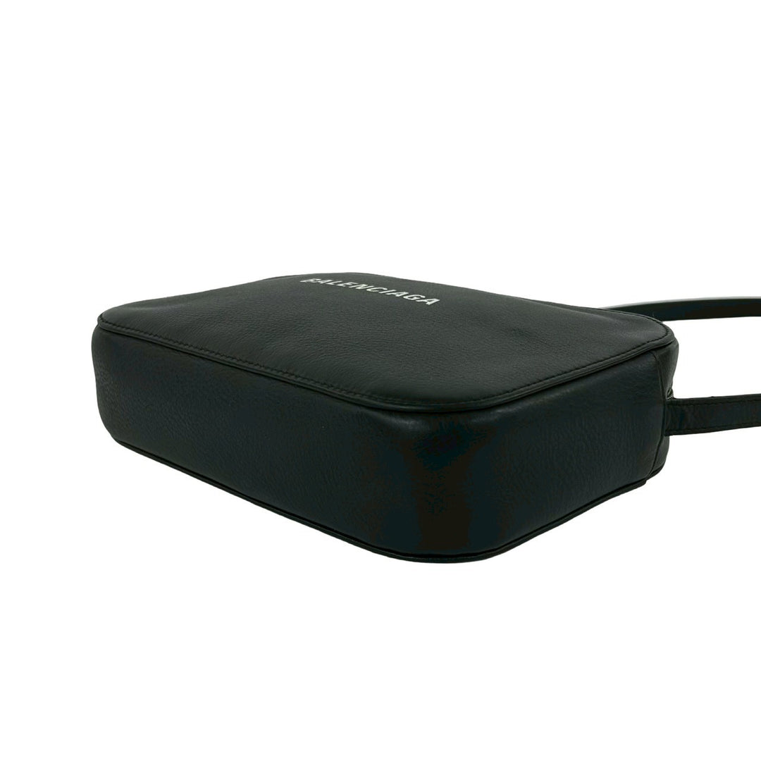 Shoulder Bag Balenciaga Everyday Camera Bag