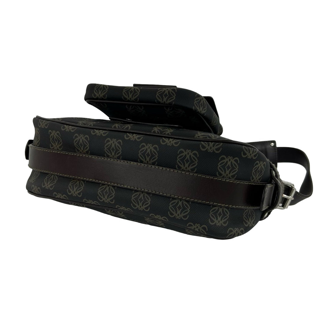 shoulder bag loewe
