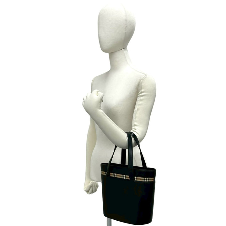 handbag burberry