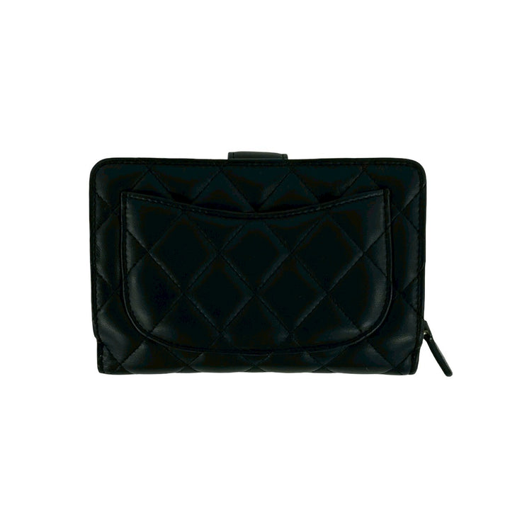 bifold wallet chanel