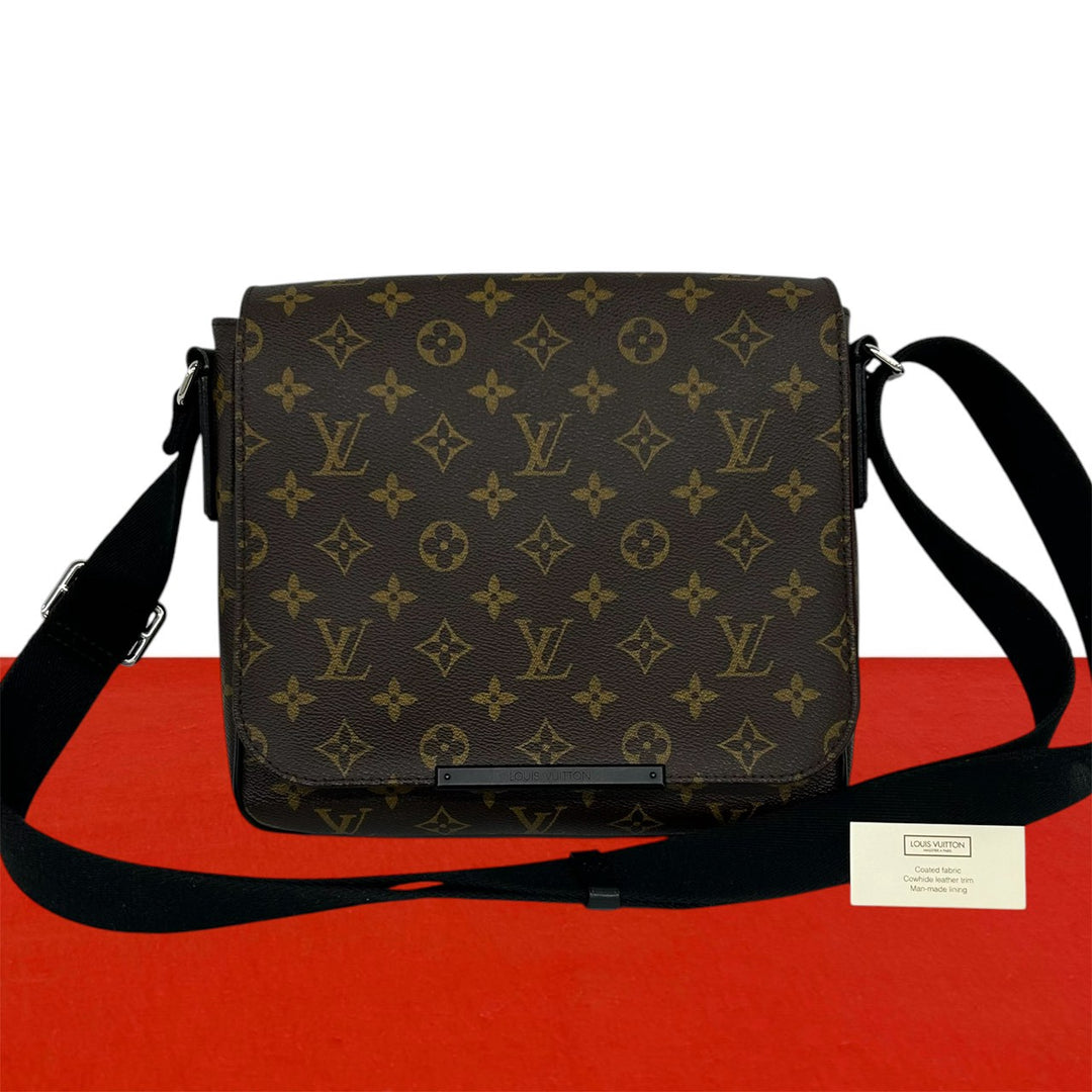 肩背包 Louis Vuitton District PM