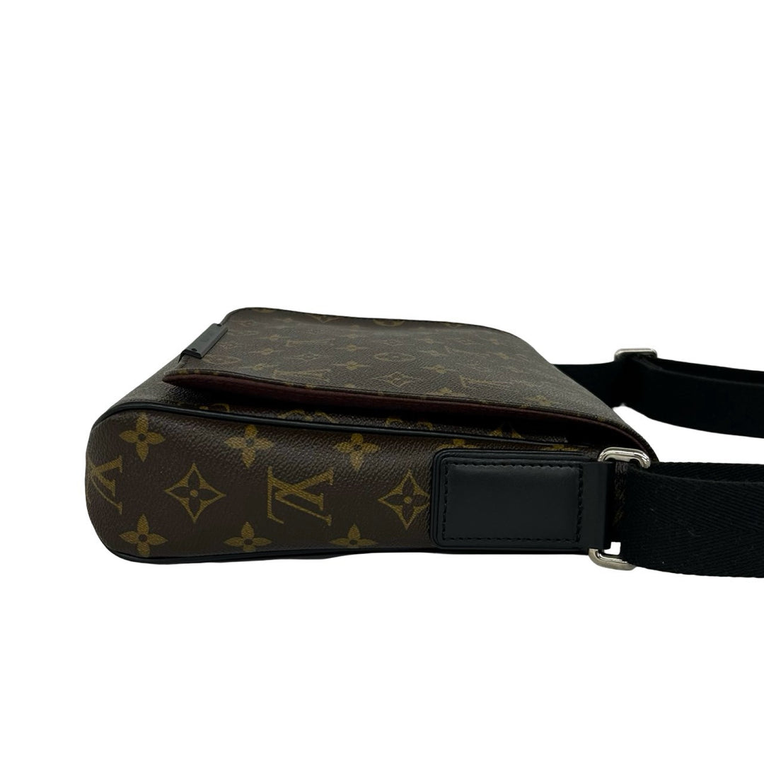 肩背包 Louis Vuitton District PM