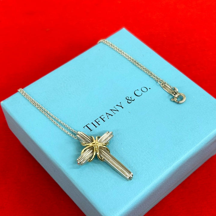 necklace tiffany signature cross necklace