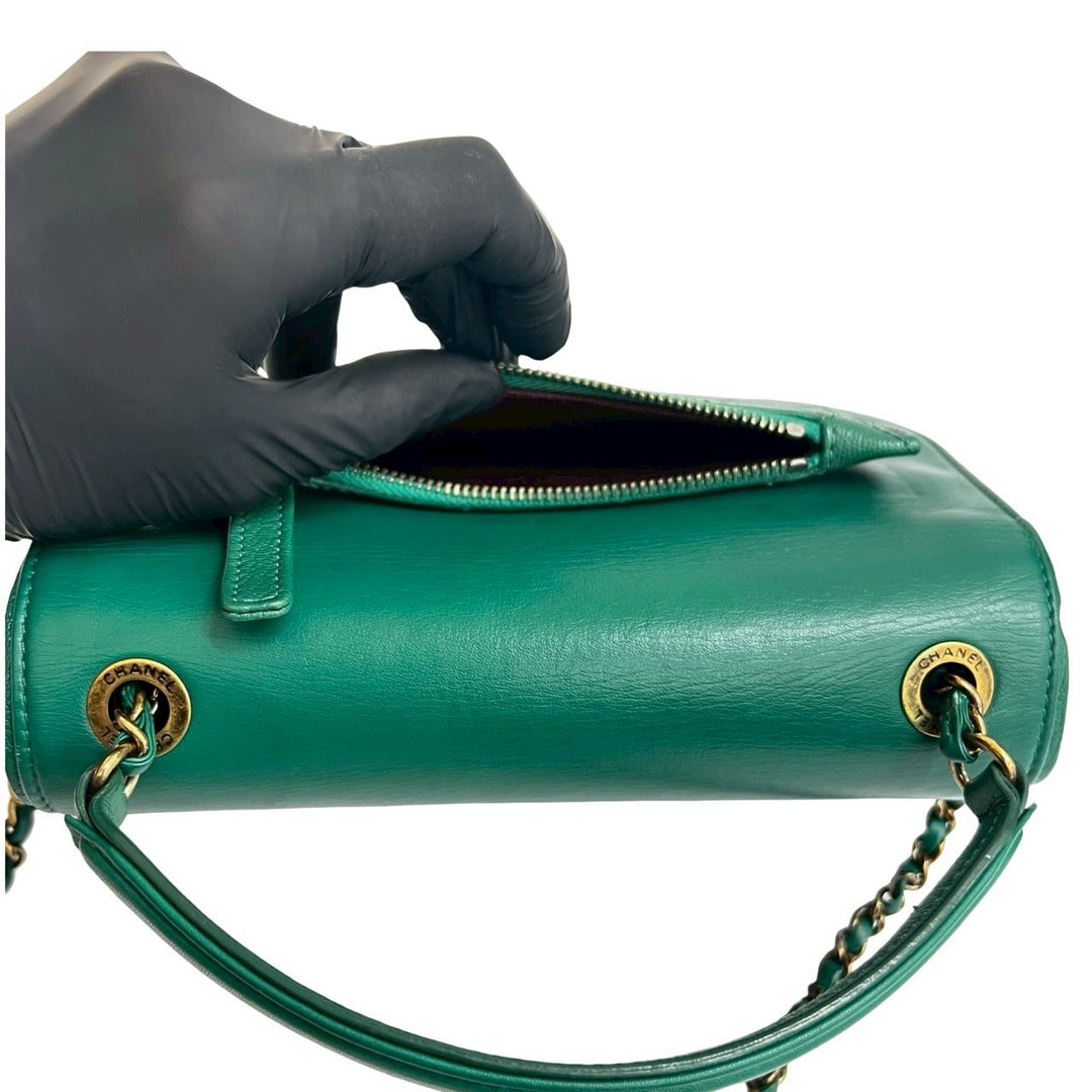 Shoulder bag Chanel Cococurve