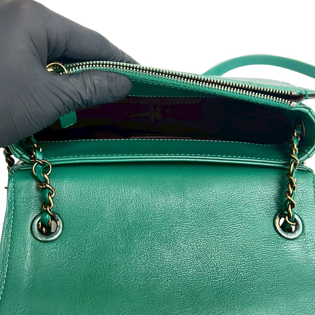 Shoulder bag Chanel Cococurve