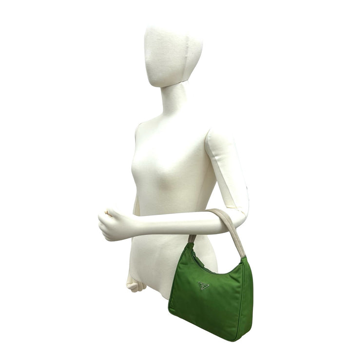 ハンドバッグ プラダ