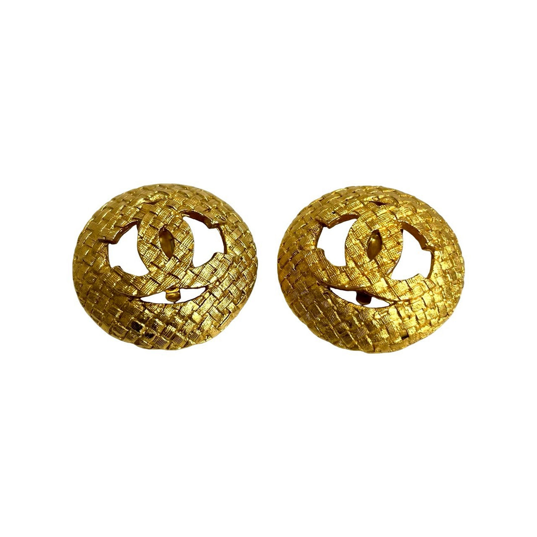 earrings chanel