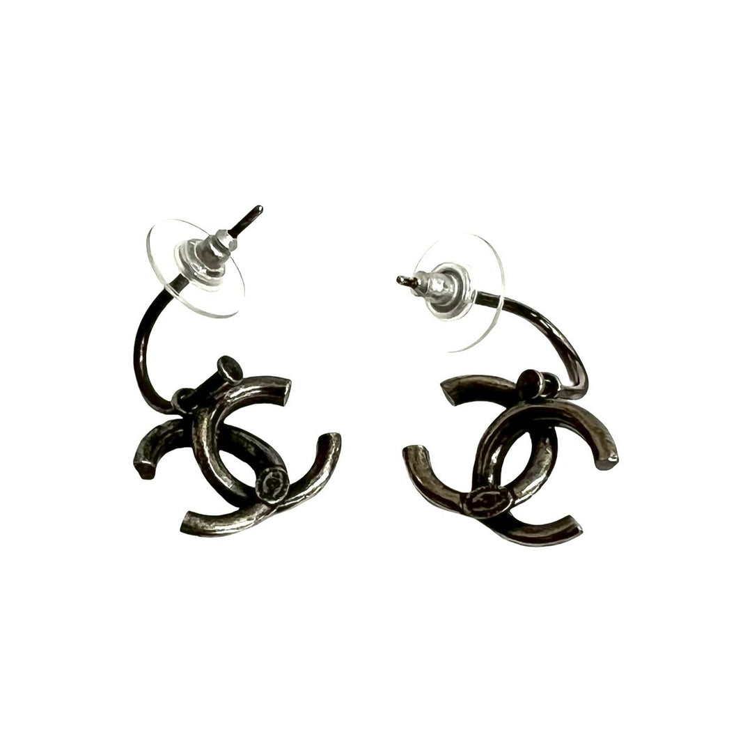 ピアス シャネル