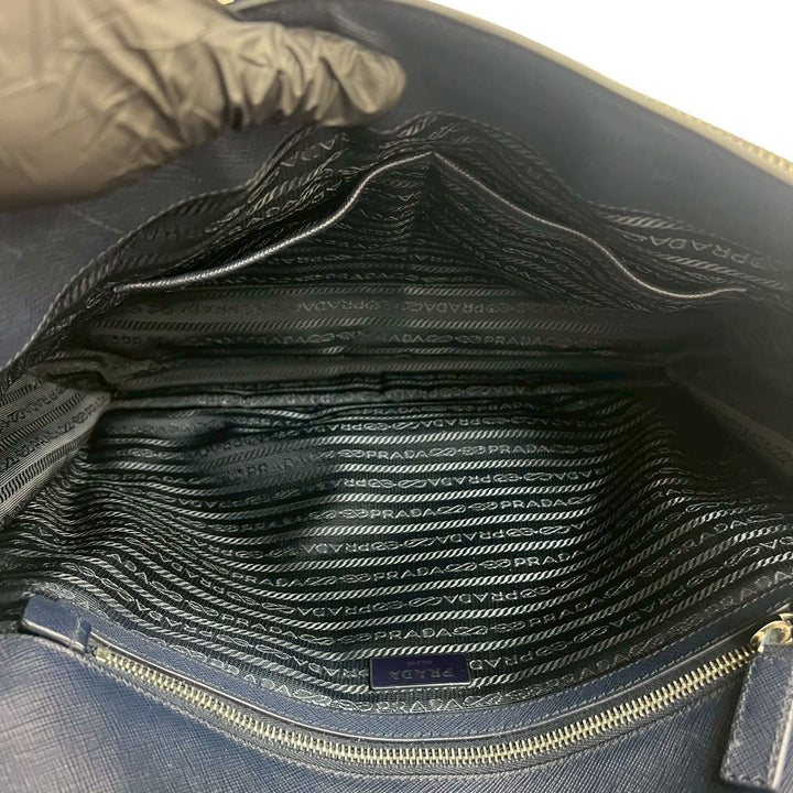ハンドバッグ プラダ
