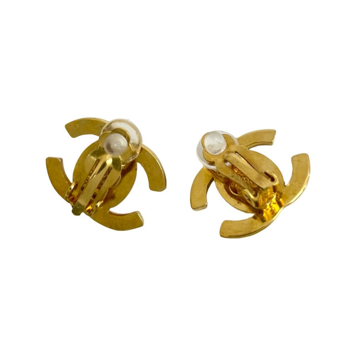 earrings chanel