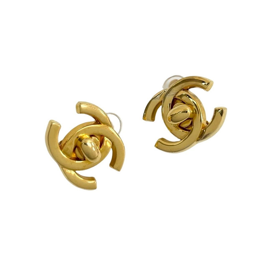 earrings chanel