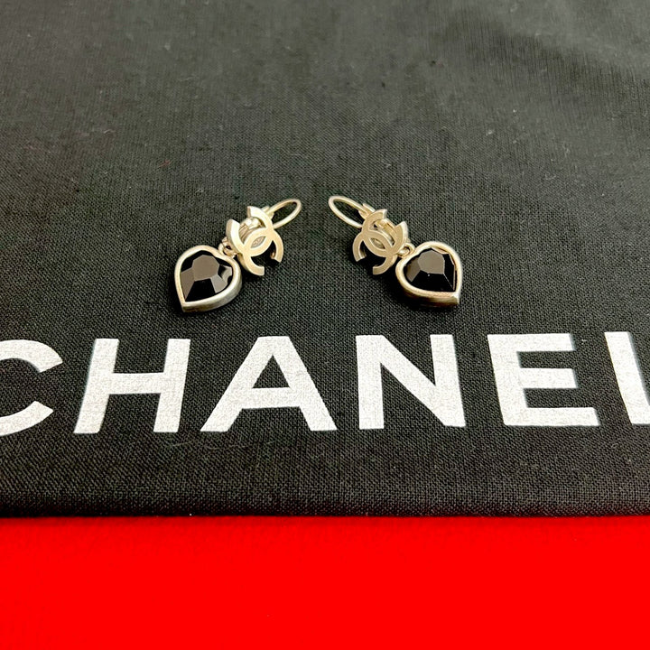 ピアス シャネル