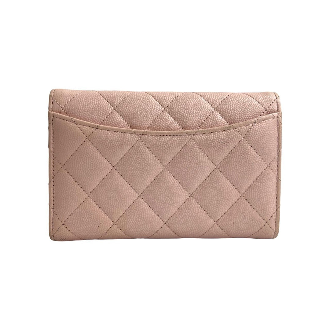 bifold wallet chanel