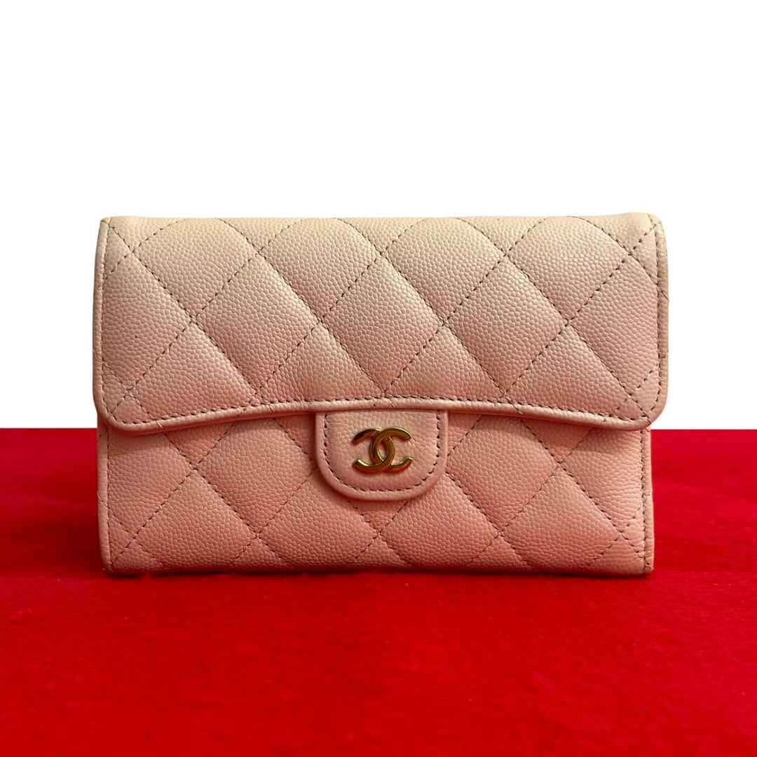bifold wallet chanel
