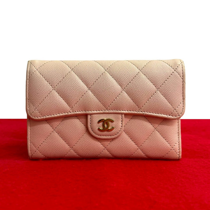bifold wallet chanel
