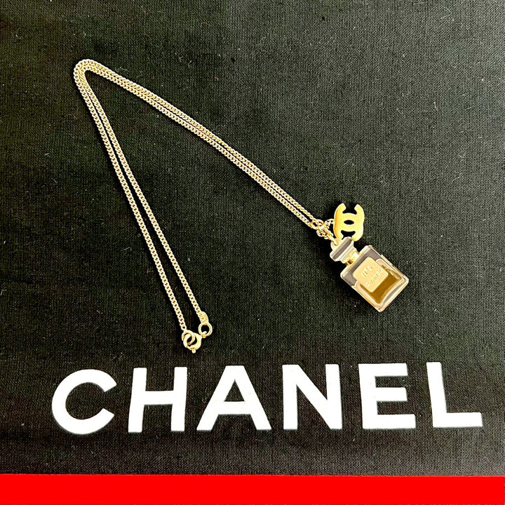 necklace chanel