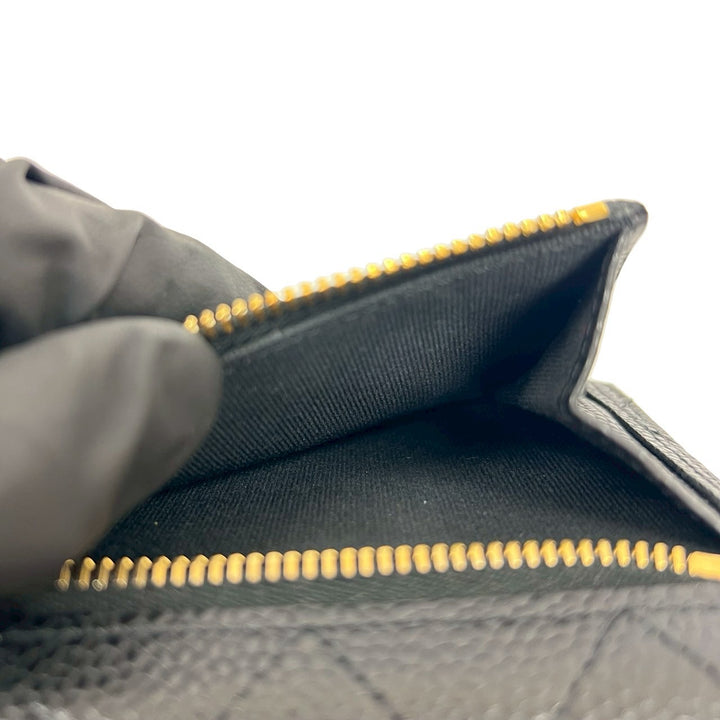 trifold wallet chanel