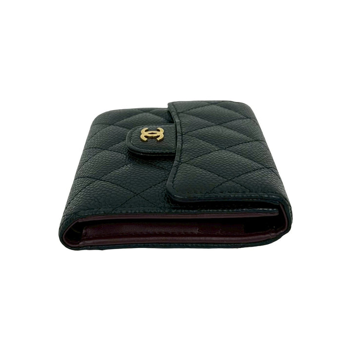 trifold wallet chanel