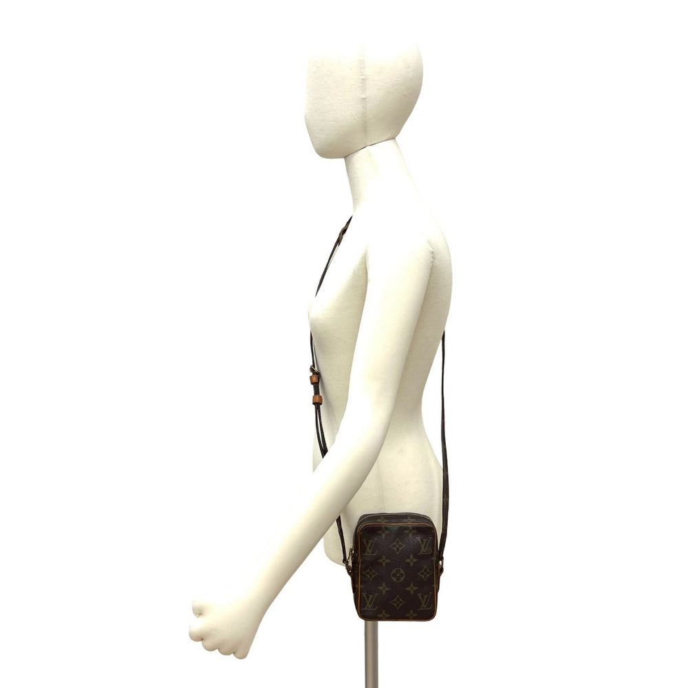 Shoulder bag Louis Vuitton mini Danube