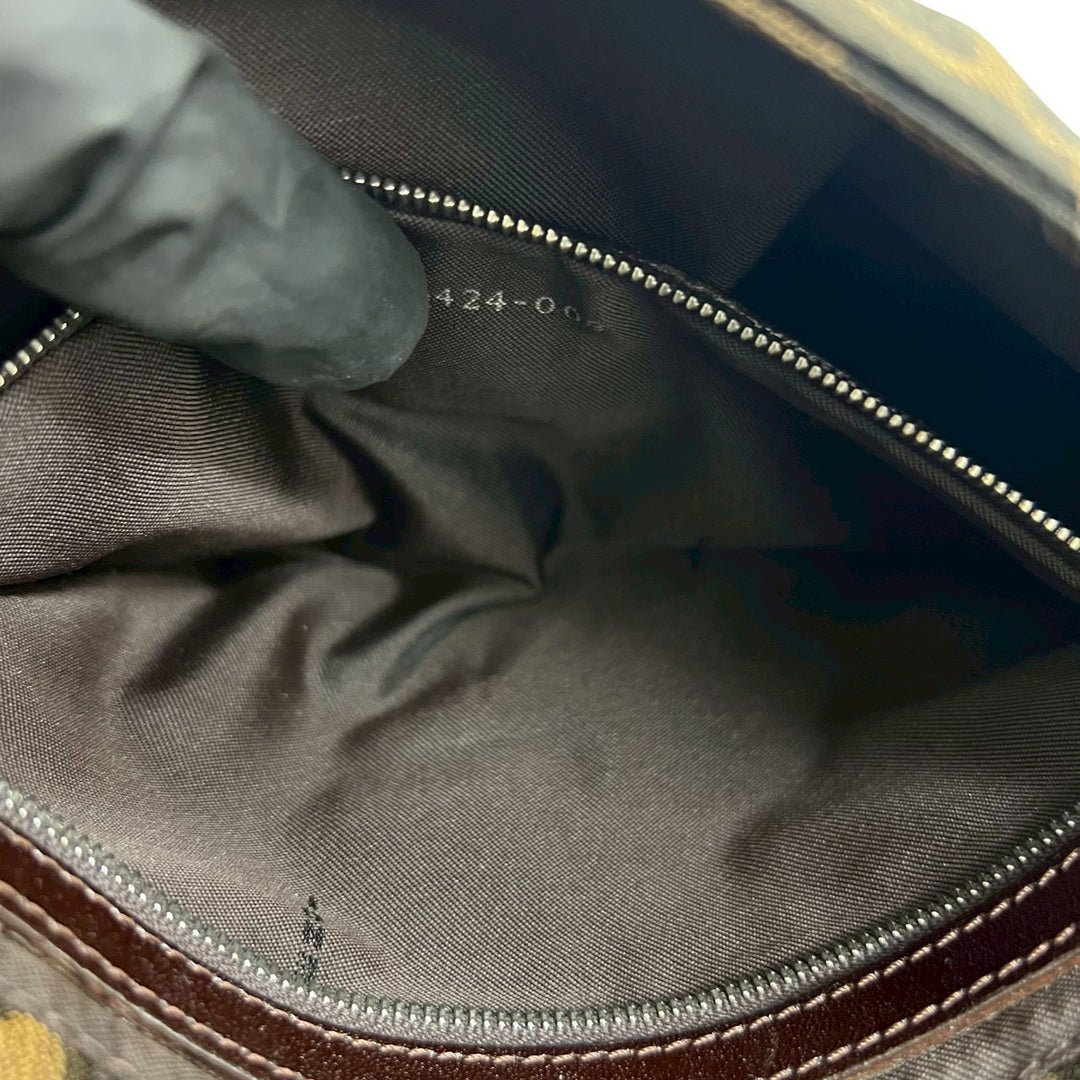 shoulder bag fendi mamma bucket