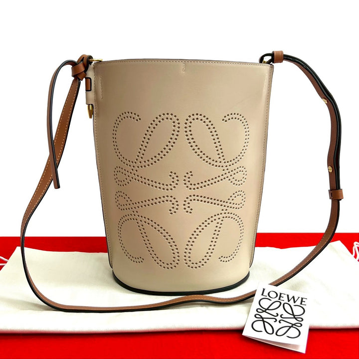 loewe anagram 門水桶肩背包