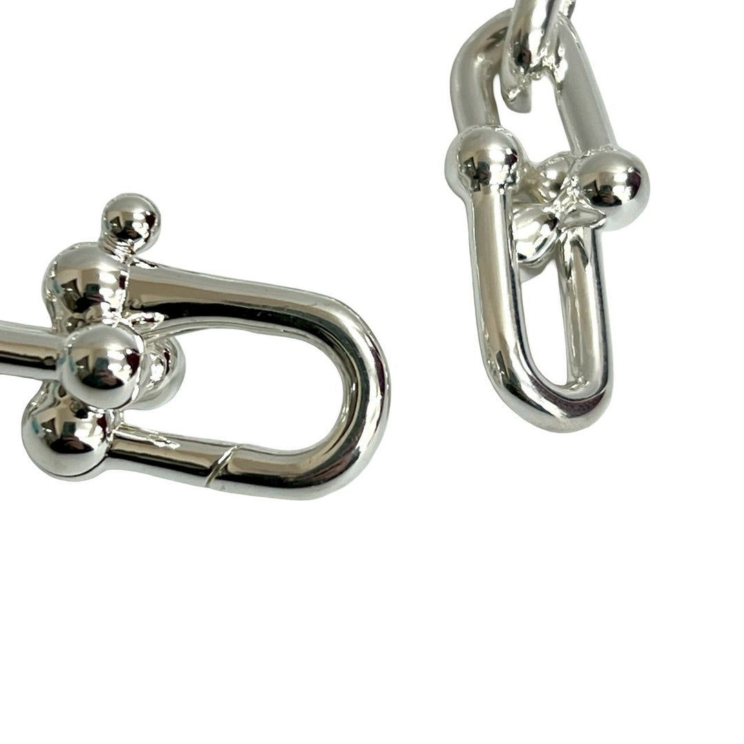 blurRubbingTiffany Hardware Large Link BureRubbingCut