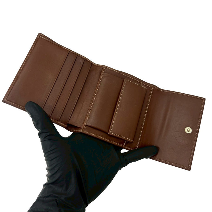 trifold wallet gucci