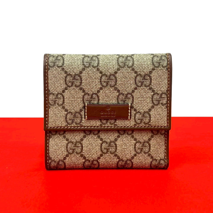 trifold wallet gucci