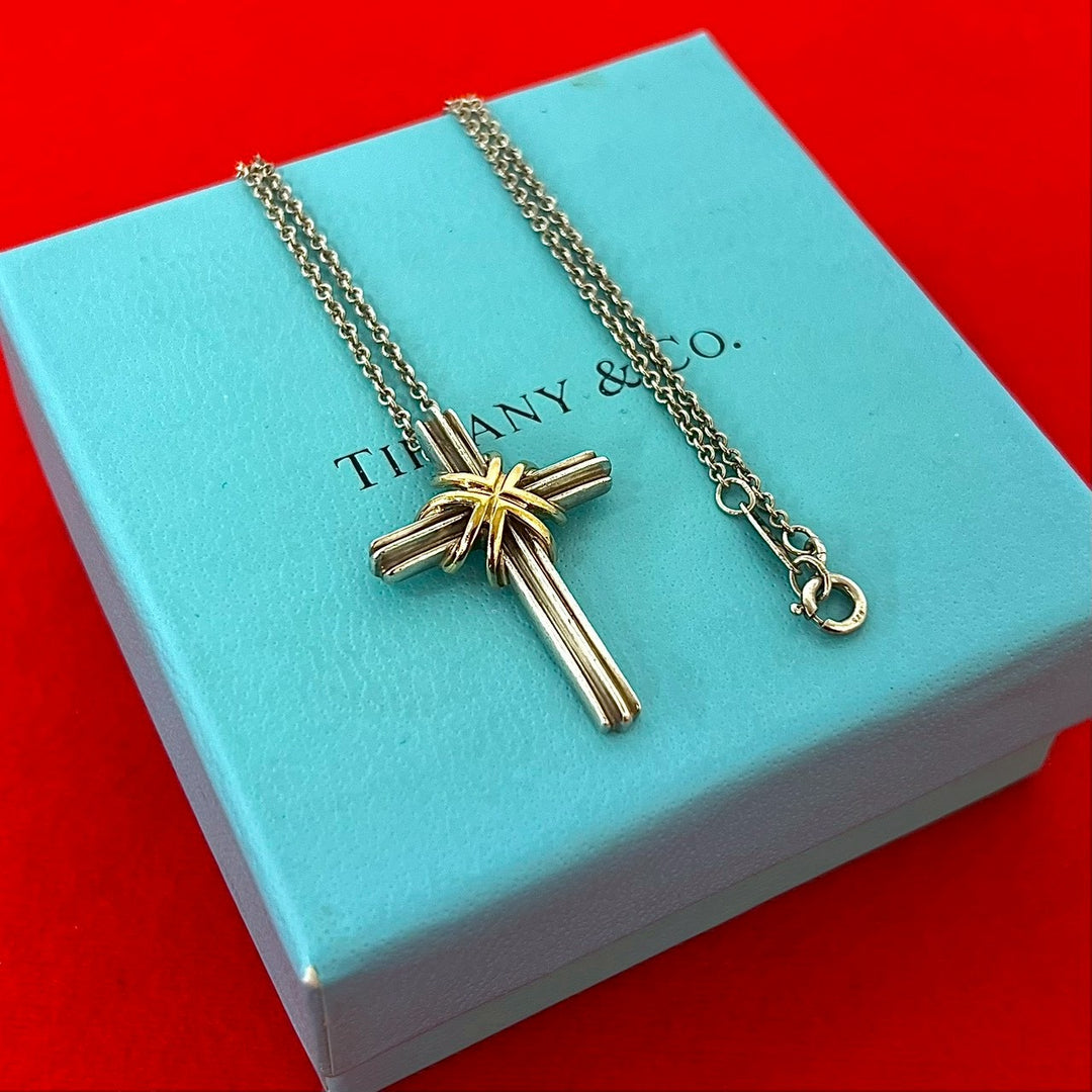necklace tiffany signature cross
