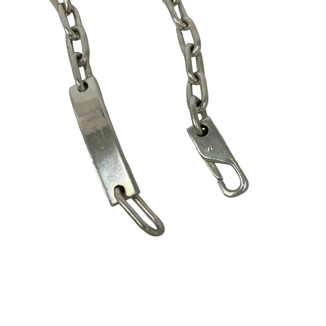 blurRubbingGucci ID plate chain blurRubbingCut