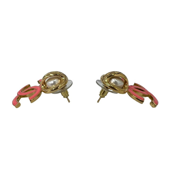 ピアス シャネル