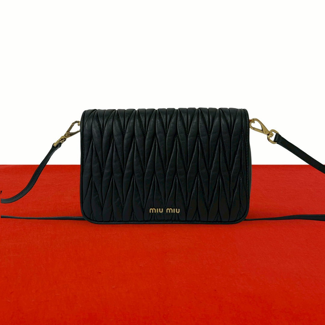shoulder bag miu miu matelasse
