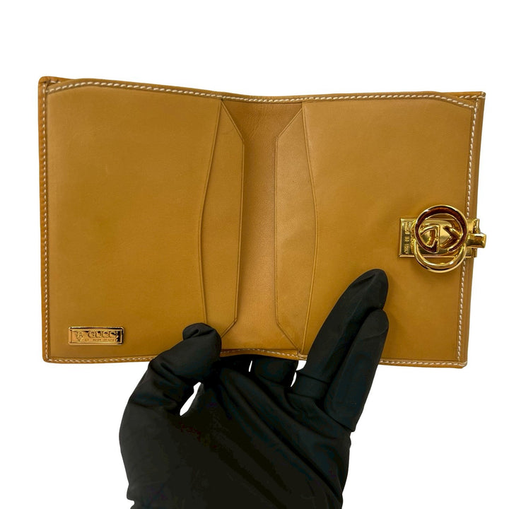bifold wallet gucci