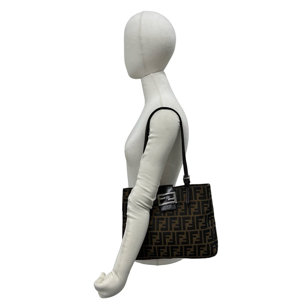 tote bag fendi