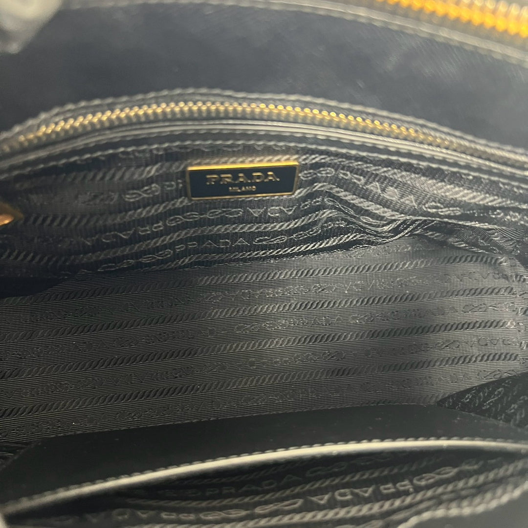 shoulder bag prada