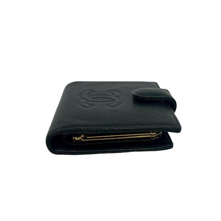 bifold wallet chanel