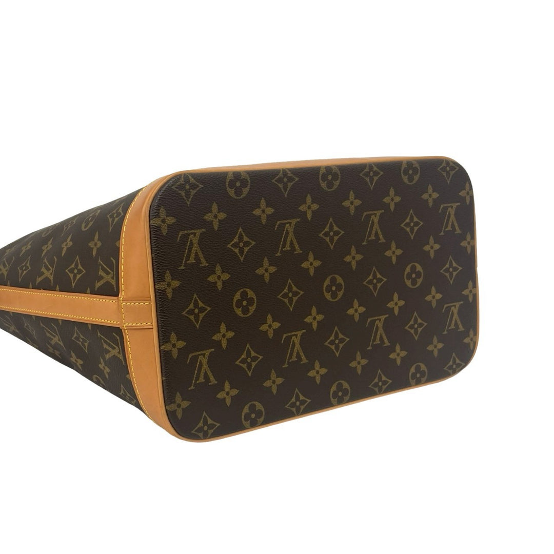 Shoulder bag Louis Vuitton Amfar Three Vanity Star
