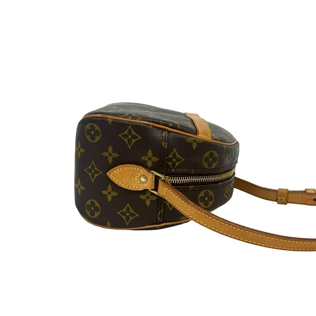 Shoulder bag Louis Vuitton Blois