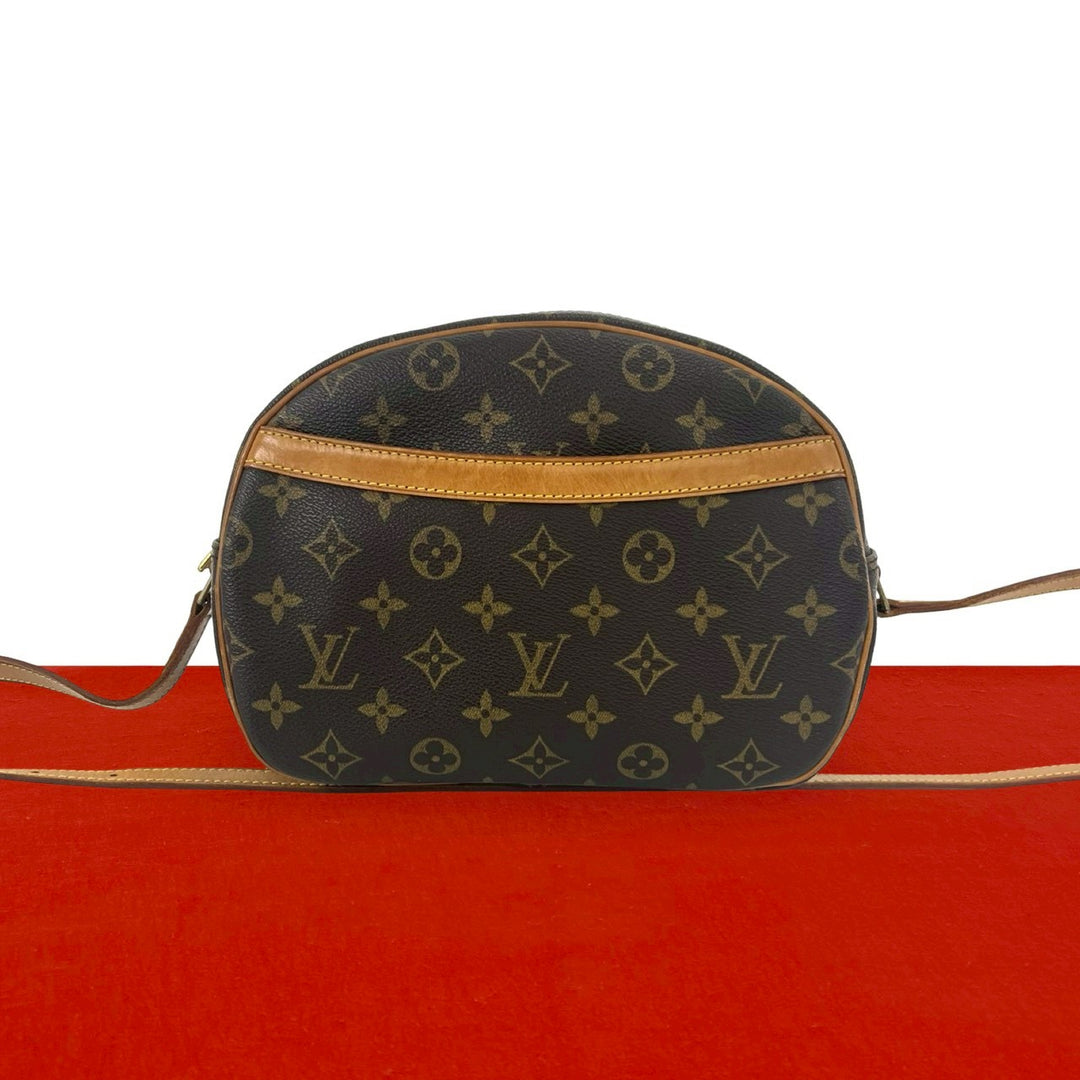 Shoulder bag Louis Vuitton Blois