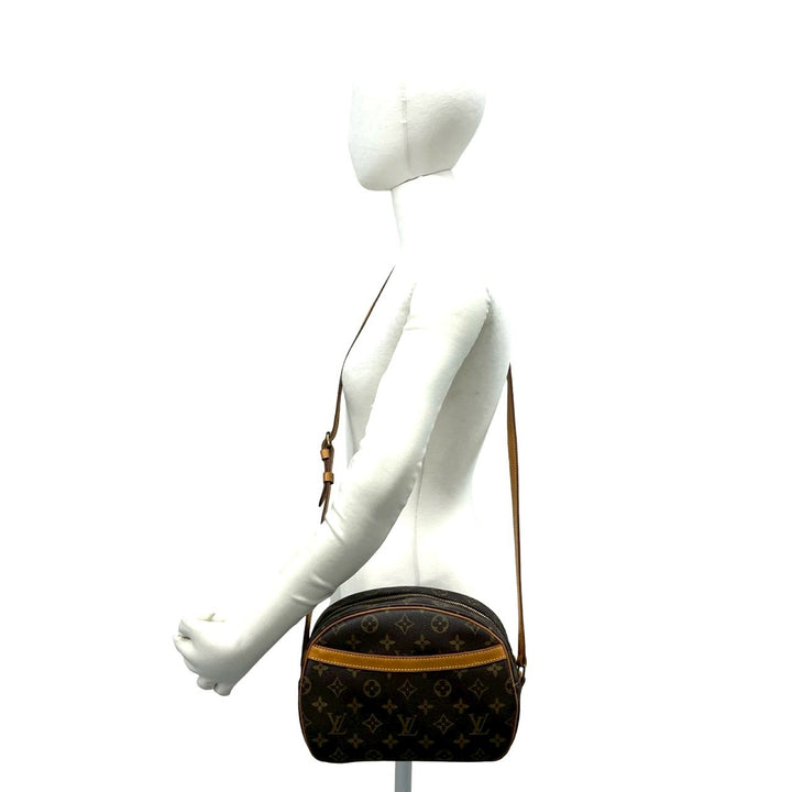 Shoulder bag Louis Vuitton Blois