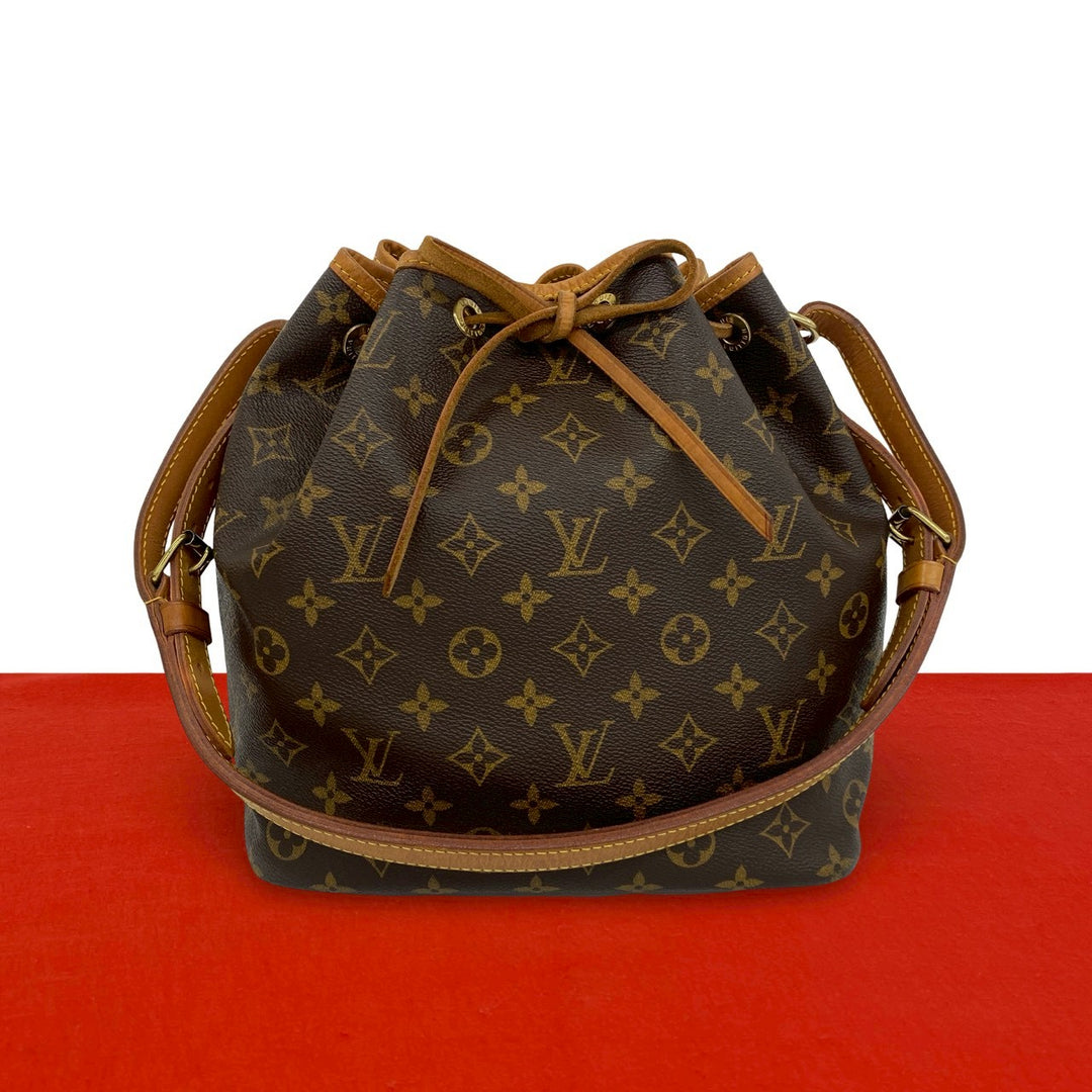 Shoulder bag Louis Vuitton Petit Noe