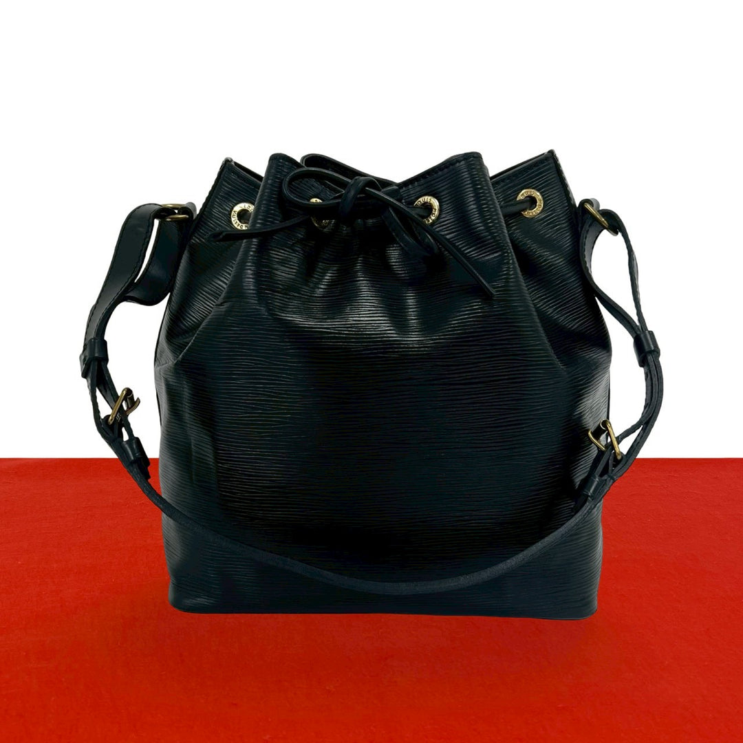 Shoulder bag Louis Vuitton Petit Noe