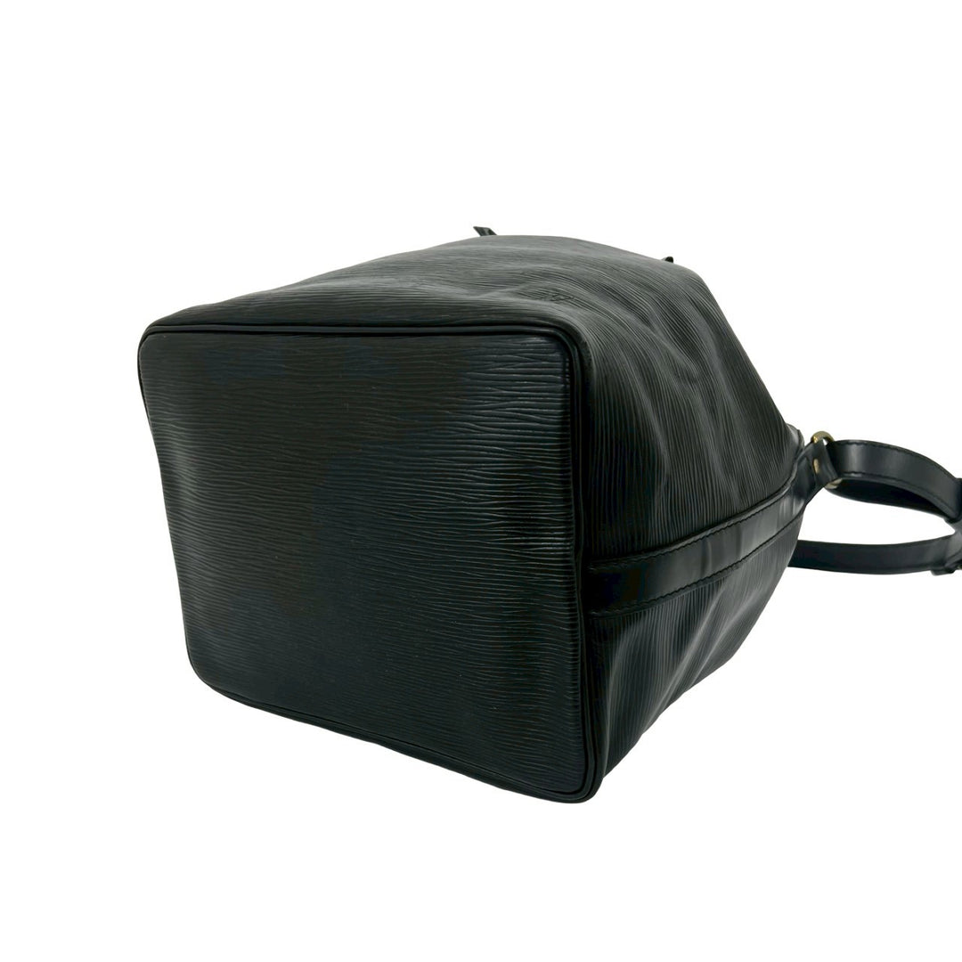 Shoulder bag Louis Vuitton Petit Noe