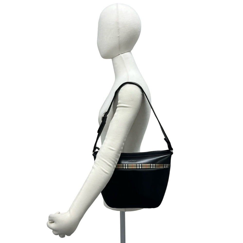 shoulder bag burberry