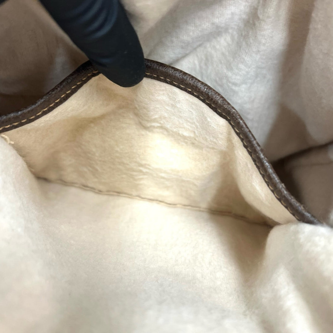 shoulder bag gucci