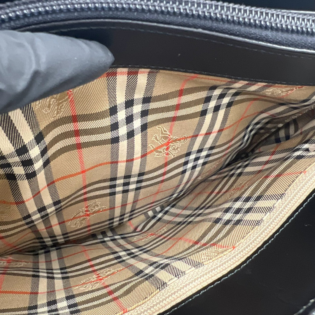 handbag burberry