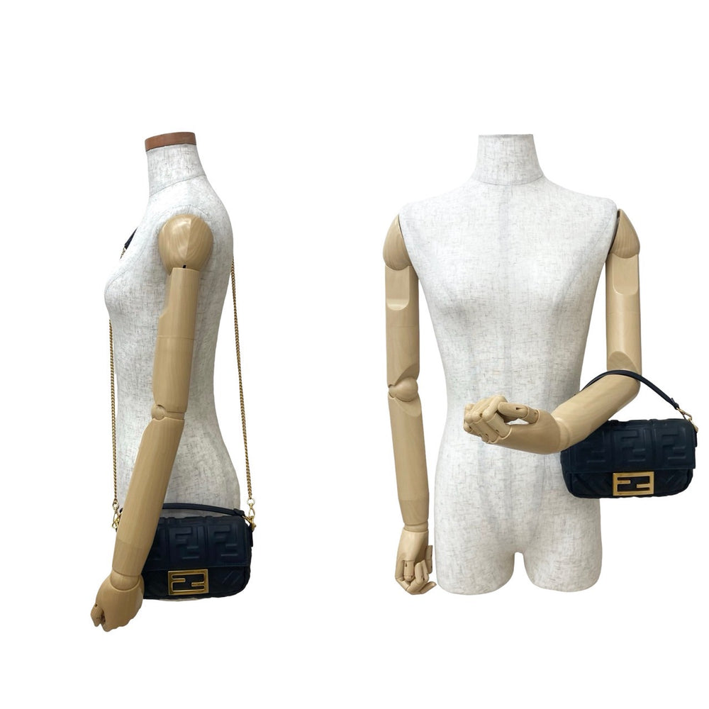 shoulder bag fendi mamma bucket