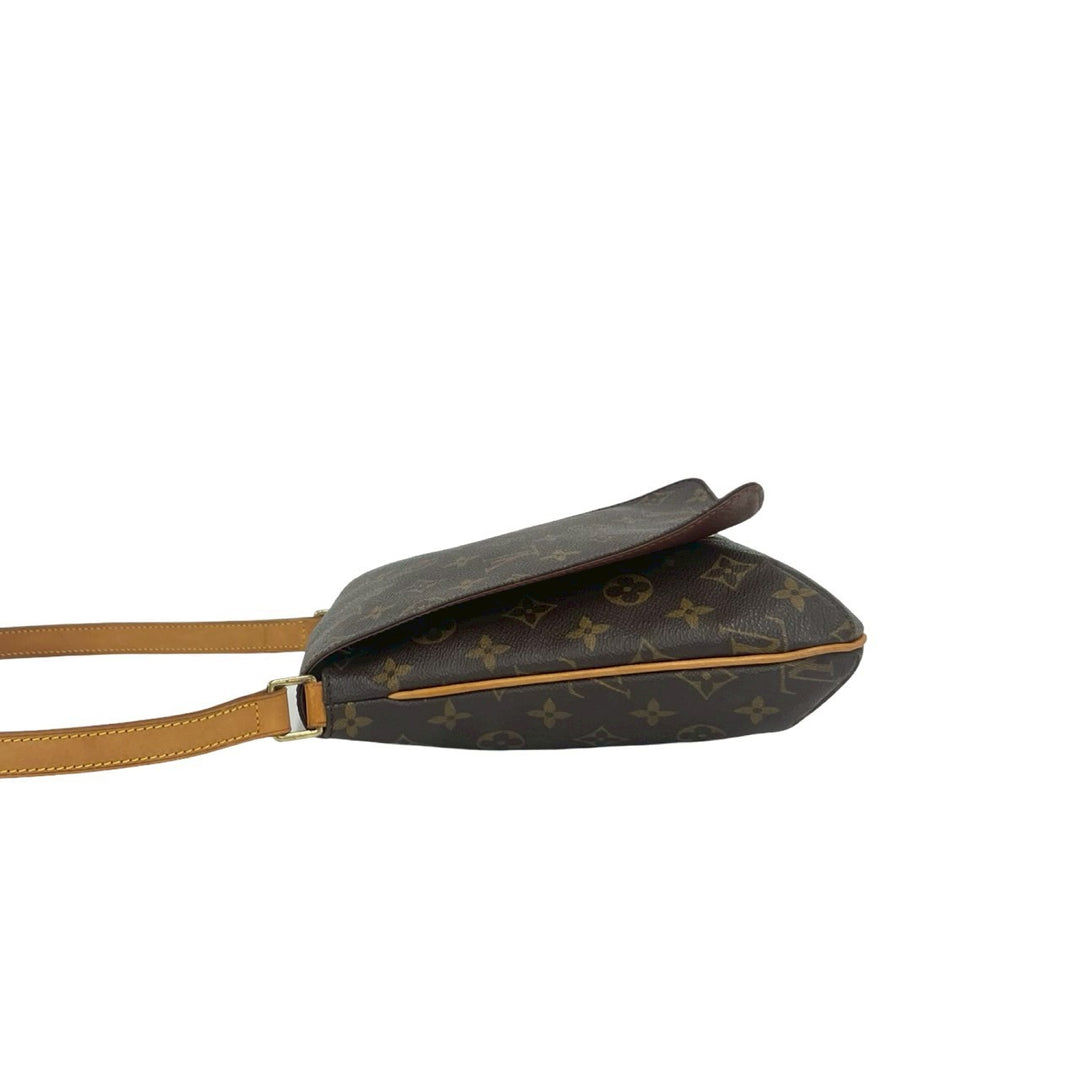 Shoulder bag Louis Vuitton Musette Salsa