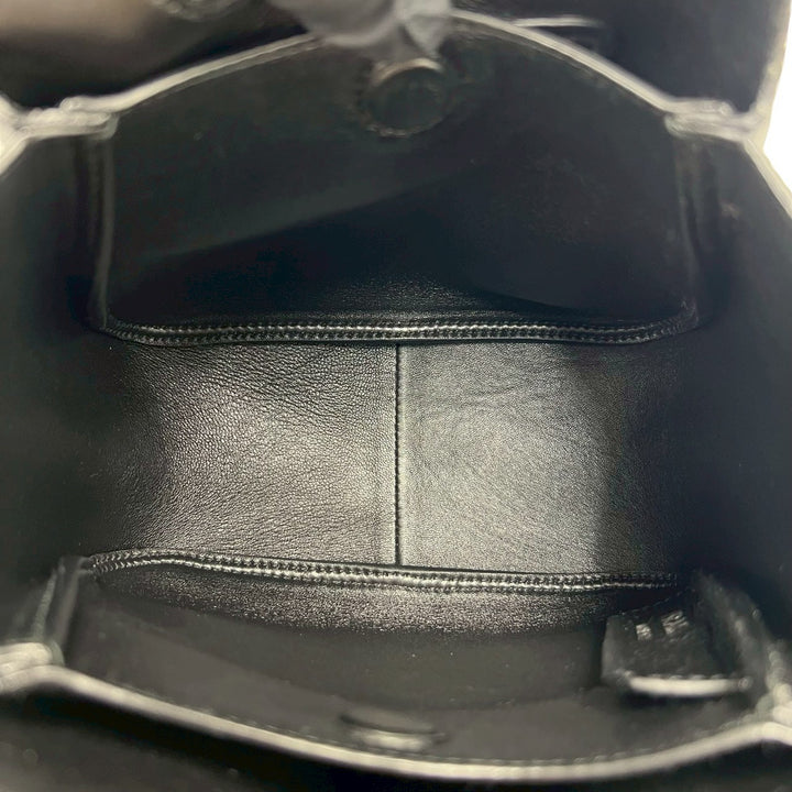 handbag prada vitello dino