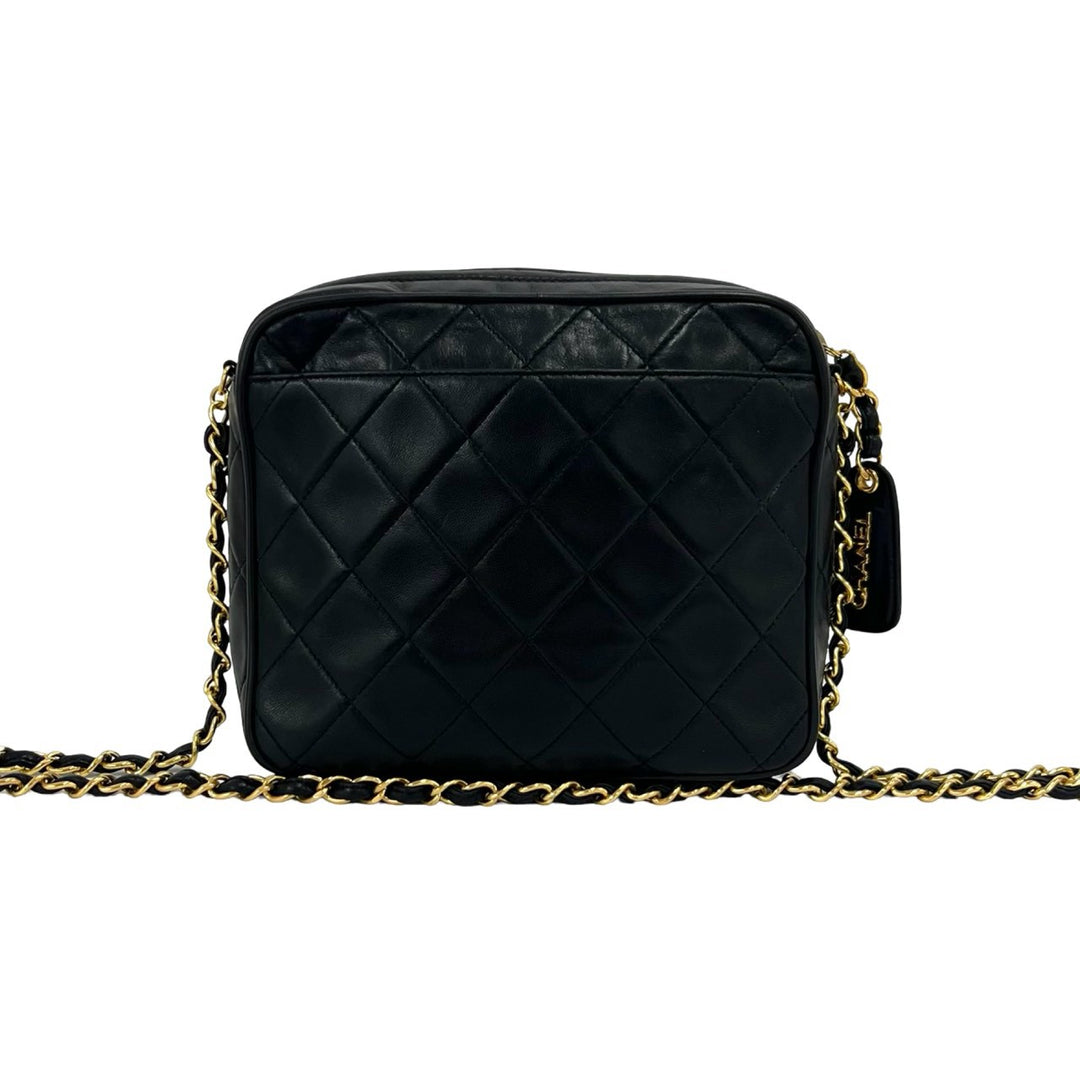 ショルダーバッグ シャネル